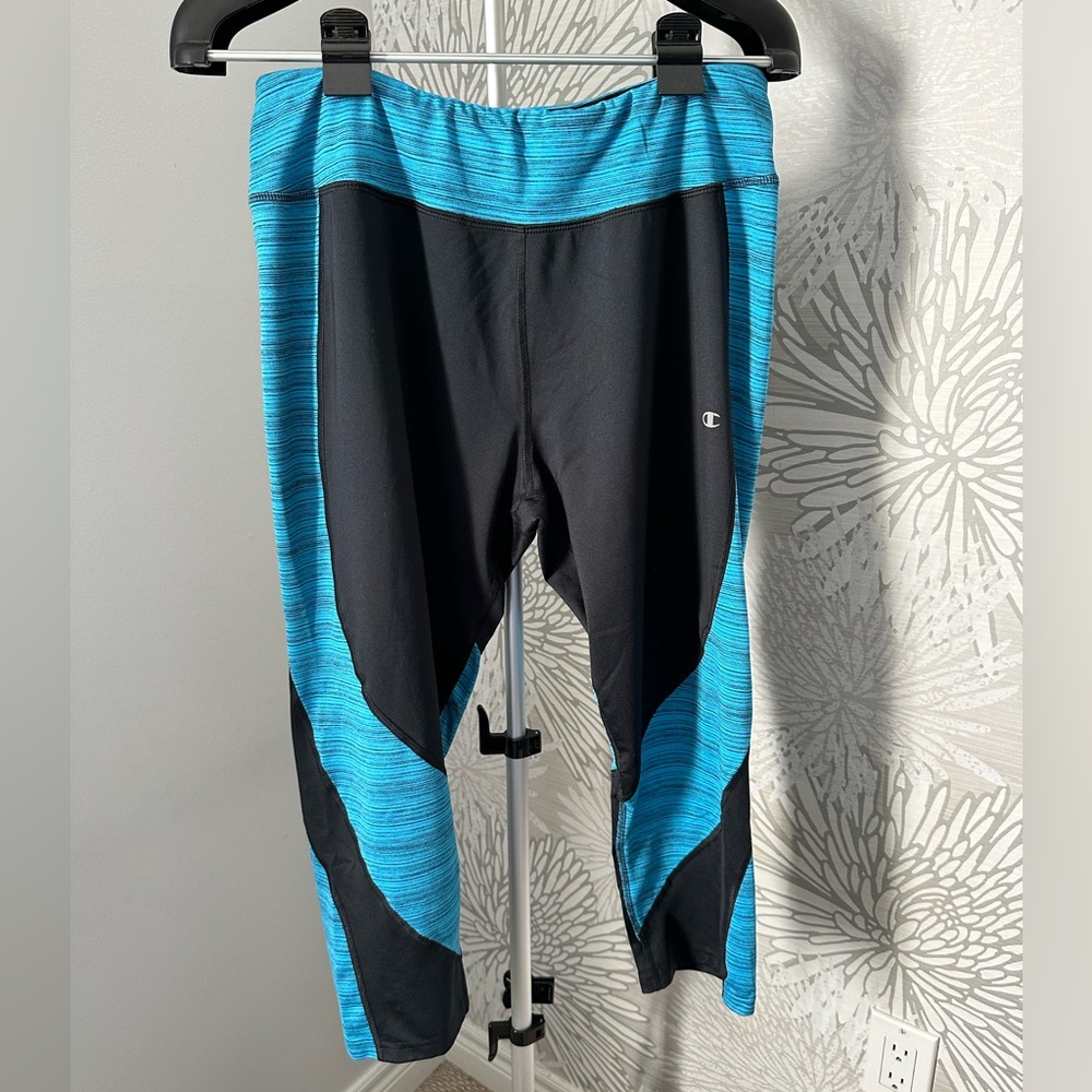 Champion work out capris Size 3XL